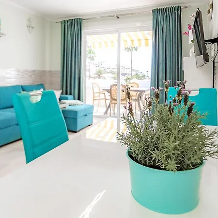 Island Village With Panoramic View Адехе